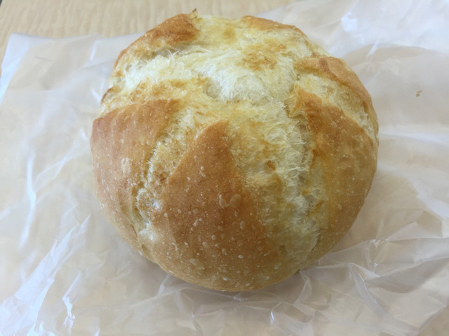 ベーカリー カフェ 奥州市 江刺店 &ndash; 手作りパンとくつろぎのカフェ空間