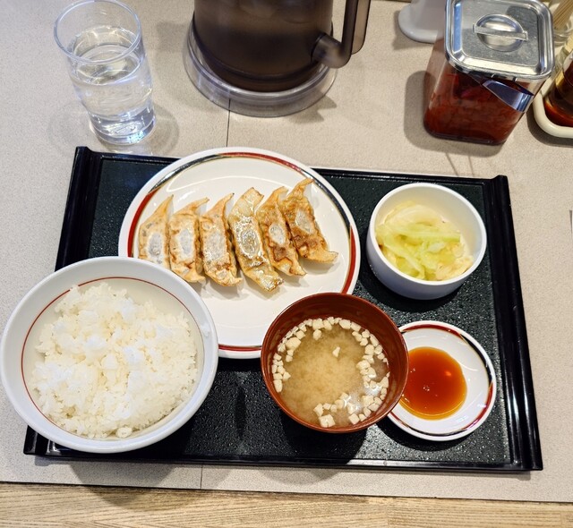 みよしの 環状光星店