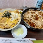 伊勢久 - サービスセット かつ丼＋麺大盛り