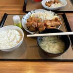 やよい軒 - 料理写真: