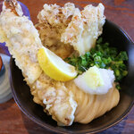 情熱うどん わらく - とり舞茸天ぶっかけ630円