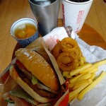 バーガーキング - 料理写真:スパイシーワッパーセット・オニオンリング