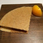 ラ ペ - フォアグラ・ゴーフレット、金柑と