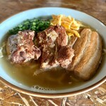 謝苅そば - 料理写真:ミックスそば大