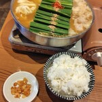 博多牛雜鍋前田屋 博多店 - 