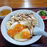 大黒屋飯店 - 焼豚玉子飯+マヨネーズトッピング