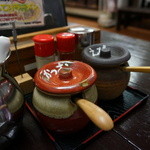 麺工房 きわみや - 卓上の調味料など（2015/2/26）