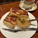 CAFE AALIYA - 