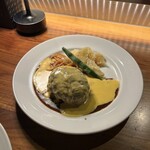 カルネジーオ ウエスト - 