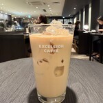エクセルシオールカフェ - ドリンク写真:■アイスロイヤルミルクティーR¥530