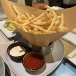 Y.Y.G. Brewery & Beer Kitchen - 
