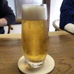 中国料理 にいくら - ビール。泡がきめ細かくておいしい