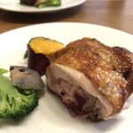 中国料理 にいくら - ツイピーチー　添えてあるお野菜もとてもおいしい！