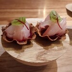 ボッテゴン - アジとビーツのパイ