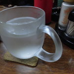 赤井食堂 - 湯割り（２００円）