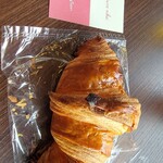 パティスリー・キュイール - クロワッサン