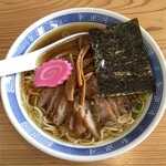 ごはん屋 日に日に - 料理写真:親鶏ラーメン 醤油 800円