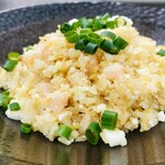 干し貝柱入り卵白炒飯