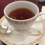 インペリアルバイキング サール - まずは紅茶