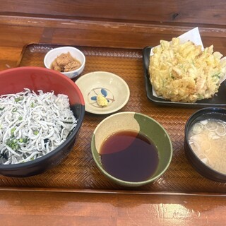 大洗町漁協 かあちゃんの店_0