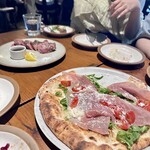 ピッツェリア&トラットリア ゴンゾ - 