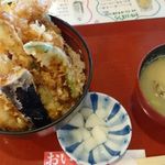 みほり峠 - ランチの天丼。