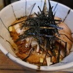 中華そば 幻六 - あわ雪ポークの焼豚飯430円