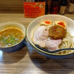 煮干しラーメン にぼってる - キーマカレーつけ麺