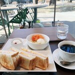 カフェ・ド・クリエ - 