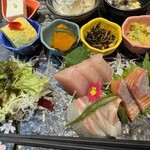 みえやに - 