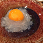 馳走屋河の - ノレソレ！生卵黄で和える　2015.02