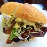 三びきの子ぶた - 2014年10月訪問時撮影