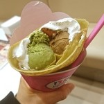 サーティワンアイスクリーム - 抹茶黒蜜ぎゅうひ入りクレープ、抹茶ほうじ茶アイス