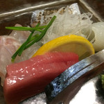 しん進 - 刺し盛り　　大トロ、あら、鯖、水イカ、太刀魚の炙り