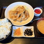 いっちゃん亭 - 「生姜焼き定食」1,188円税込み♫