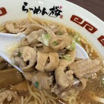 らーめん 桜 - 鶏皮たっぷり♫