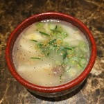 肉匠 コギヤ 宴庭  - コムタンスープ