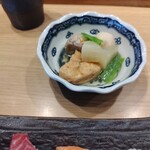 壽司 築地日本海 三島站前店 - 美味しかったお通し。