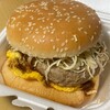 ビーパス年輪 - 料理写真:卵焼きとハンバーグ。とにかくボリュームが凄い！