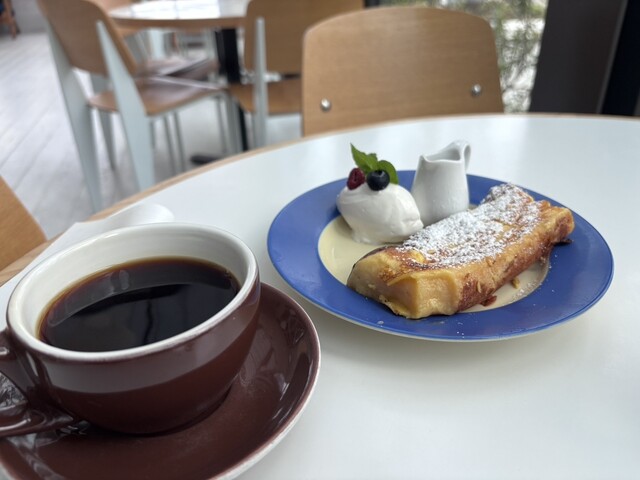 オニジャス コーヒー ヴィレッジ （ONIJUS COFFEE VILLAGE） - 喜志
