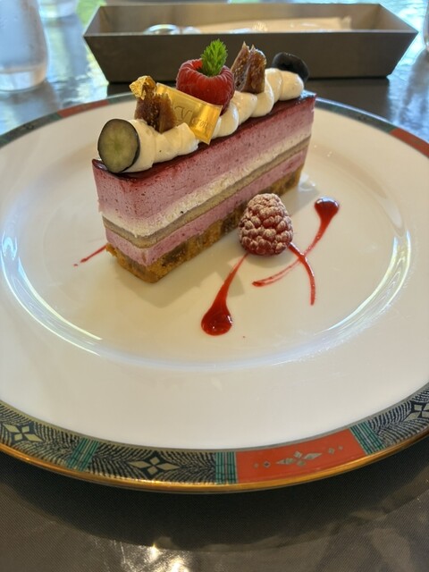 La Patisserie du Musee Paru Toshi Yoroizuka - Atami/Cafe | Tabelog