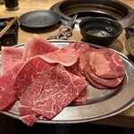 和牛放題之殿堂 秋葉原 肉屋橫丁 燒肉 - 