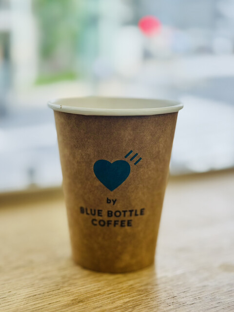 ヒューマンメイドカフェ バイ ブルーボトルコーヒー （HUMAN MADE Cafe