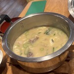泉の鯉 - 