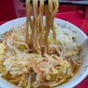 ラーメン二郎 - 料理写真:ラーメンのアップ