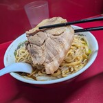 ラーメン二郎 - ぶたのアップ