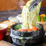 チーズと生はちみつの専門店 BeNe - 