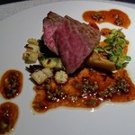 エクアトゥール - ［４回目］松阪牛A5外モモ肉のプランチャ焼き ふきのとうとタラの芽ソース