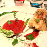 甘鯛のうろこやき　赤蕪とオレンジのソース