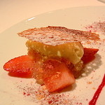 コシモ・プリュス - いちごと山椒アイス